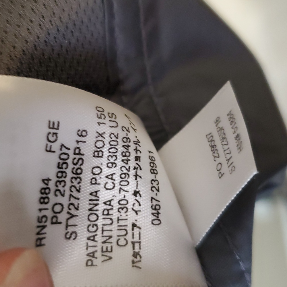 Patagonia Rain Jacket  Windbreaker Hooded Gray Full Zip Mens Size S - Picture 11 of 12